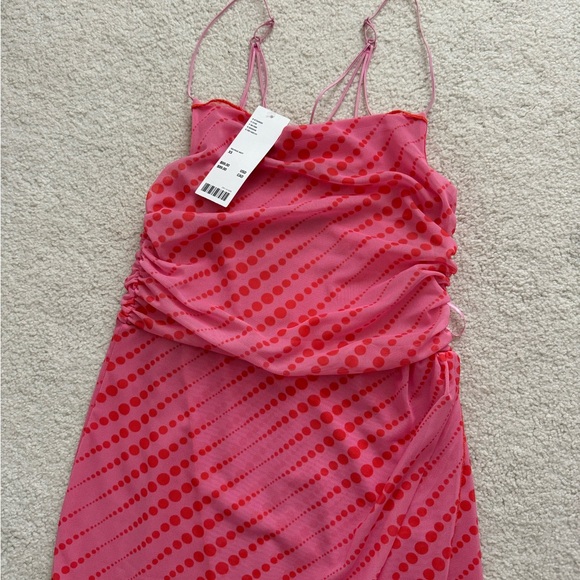 *MOVING SALE* NWT Urban Outfitters Pink and Red Dress- XS - Picture 2 of 5